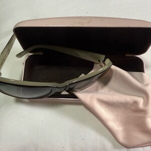 Jennifer Lopez Sunglasses (JLo’s logo imprinted on cleaning cloth)